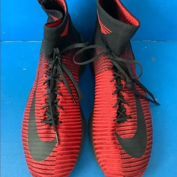 Nike Air Footscape Magista Athletic Shoes Men'S Team Red 852616-600 Size 10.5