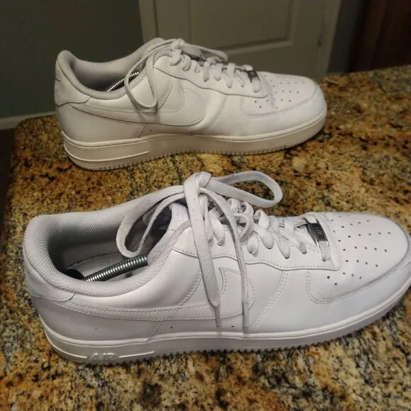 Nike Air Force 1 '07 Mens Size 13 White Athletic Shoes Sneakers CW2288-111