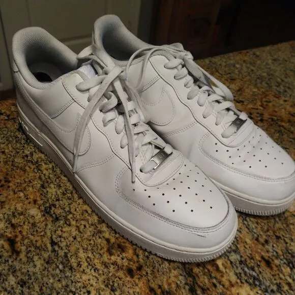 Nike Air Force 1 '07 Mens Size 13 White Athletic Shoes Sneakers CW2288-111