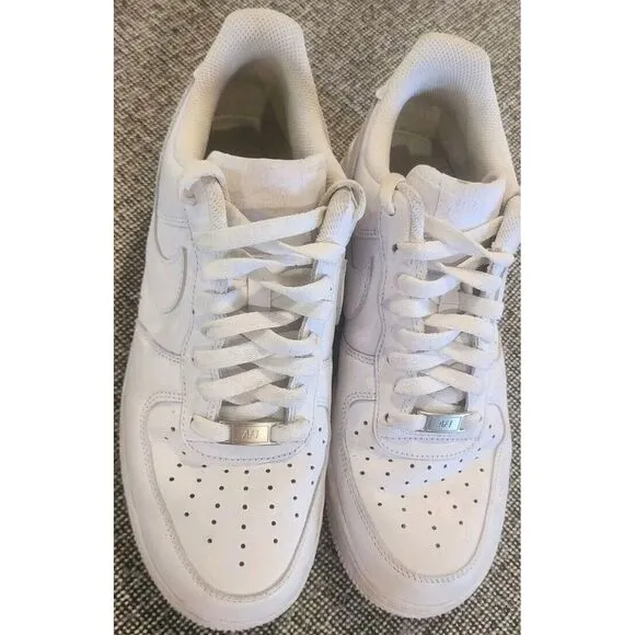 Nike Air Force 1 Low Triple White Athletic Shoes CW2288-111 Mens Size 8.5