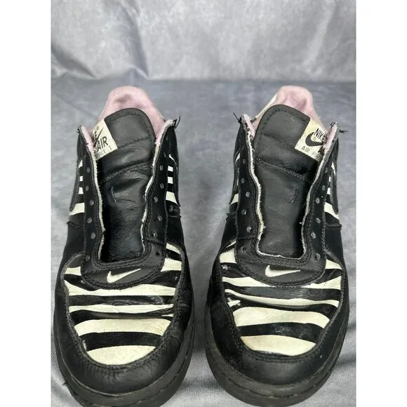 Nike air force 1 zebra low shoes size 8.5