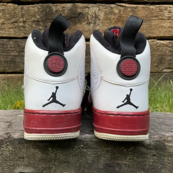 Nike Air Jordan Fussion 9 Red White Black Men Sneaker Size 9.5 Shoes 352753-102