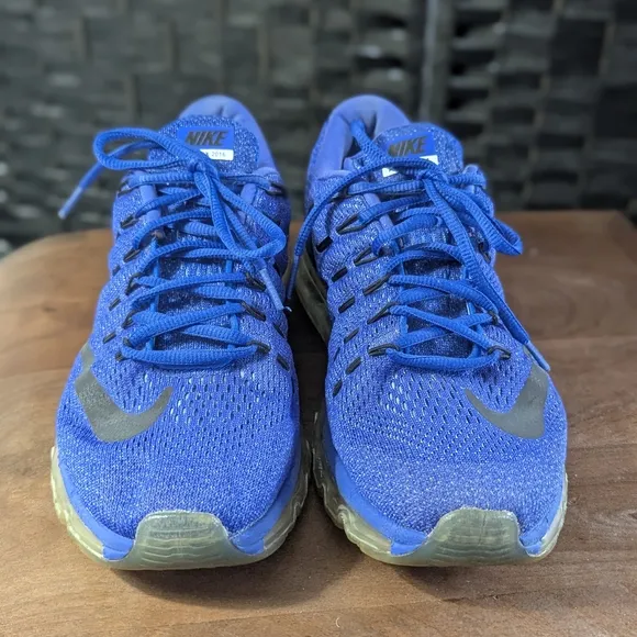 Nike Air Max 2016 Blue/blk Athletic Shoes Excel. Used condition size 10 women’s