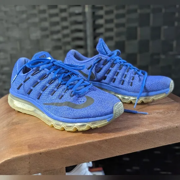 Nike Air Max 2016 Blue/blk Athletic Shoes Excel. Used condition size 10 women’s