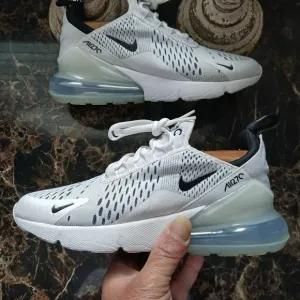 Nike Air Max 270 Streetwear/Lifestyle Athletic Shoes Size 6.5 for Women