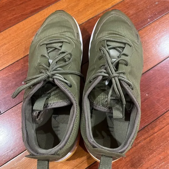 Nike Air Max Dia Trainer Medium Olive Green Color-Size 8