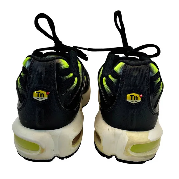 Nike Air Max Plus GS Size 7Y 655020-086 Black Volt Green Neon Shoes Womens 8.5