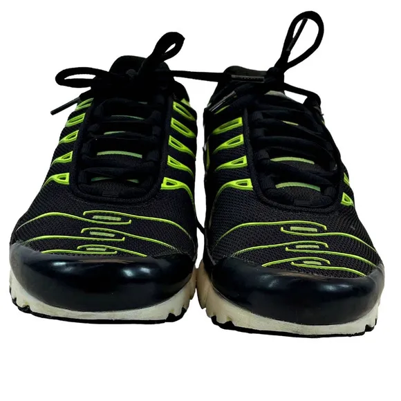 Nike Air Max Plus GS Size 7Y 655020-086 Black Volt Green Neon Shoes Womens 8.5