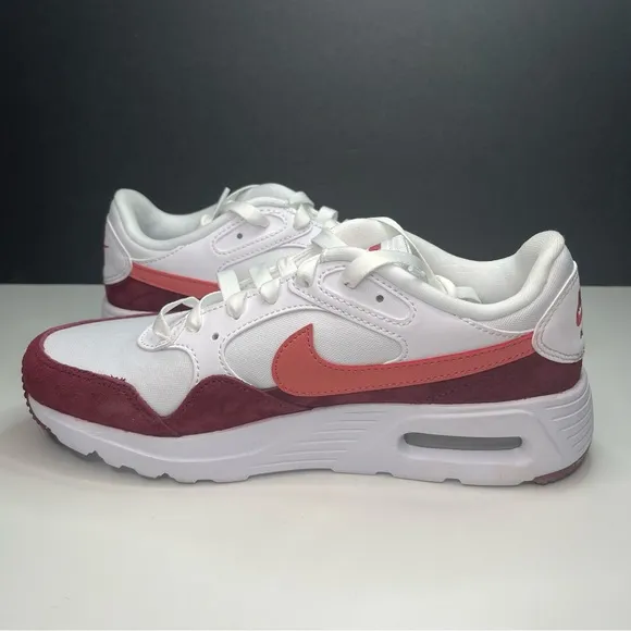 Nike Air Max SC White Black Red Athletic Shoes FJ3242-100 Women's Size 7.5