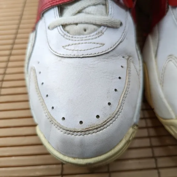 Nike Air Veer - White University Red, men's (Size 13 ) 599442 100. Athletic shoe