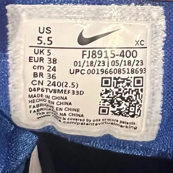 Nike Athletic Basketball Shoes Blue White Mens Size 5.5 Womens Size 7‎
