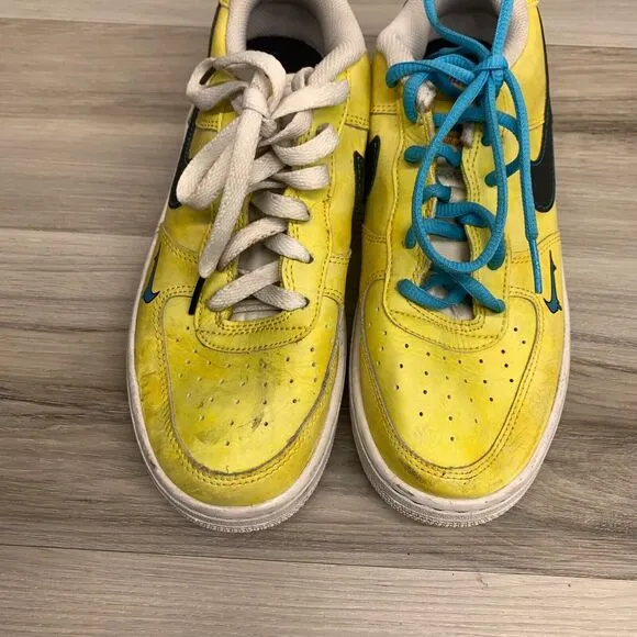 Nike Boys Air Force 1 Low Peace DC7299-700 Yellow Casual Shoes Sneakers Size 5 Y