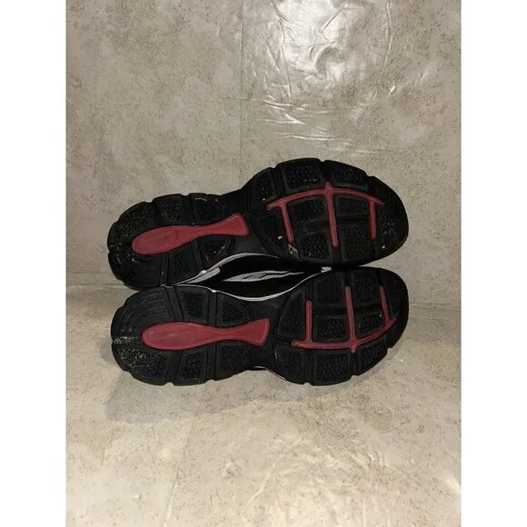 Nike Dual Fusion TR White/Red/Black Athletic Running  Dad Shoes Men’s Size 14
