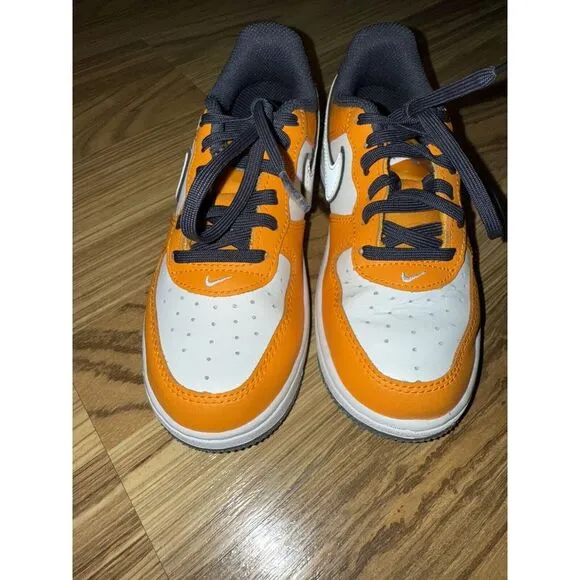 Nike Force 1 Low SE Little‎ Boys Size 13C 13 Athletic Tennis Shoes Sneakers