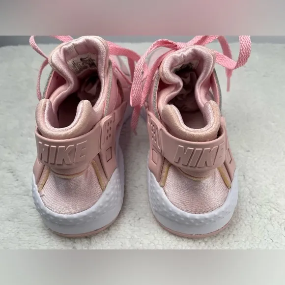 Nike Girls Huarache Run SE Shoes-Size: 5Y-Color: Pink/White-Preowned, Good Cond