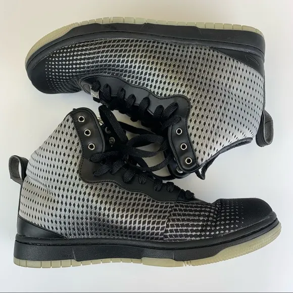 Nike KD Vlll 8 NSW Lifestyle Mens Sz 8.5 Silver Black Athletic Shoes 749637-004