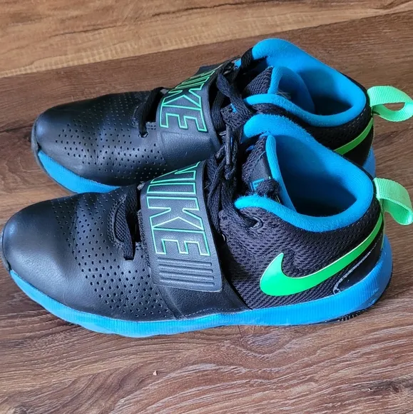 Nike Kids Black and Blue Athletic Shoes