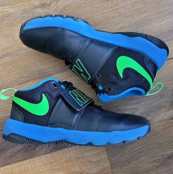 Nike Kids Black and Blue Athletic Shoes