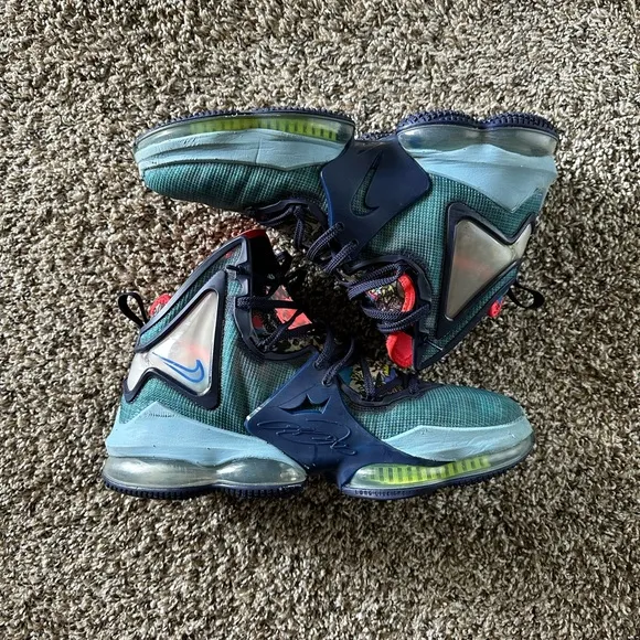 Nike Kids' Blue and Green Athletic Shoes