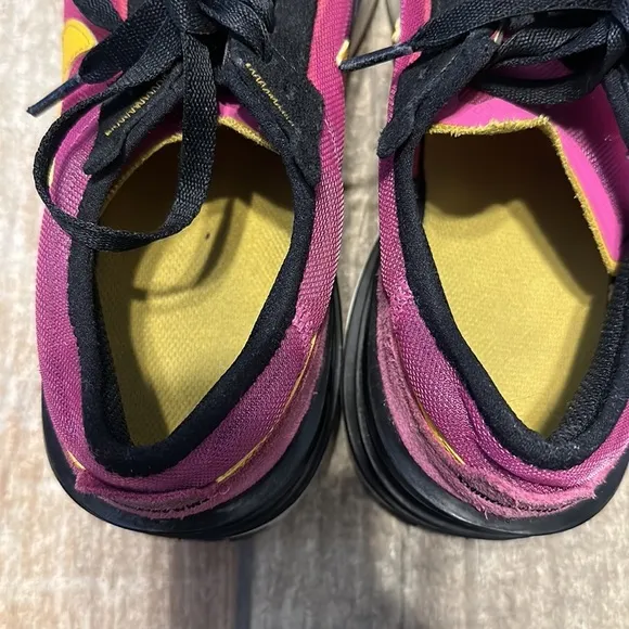 Nike Kids Fuchsia Waffle One‎ Athletic Shoes