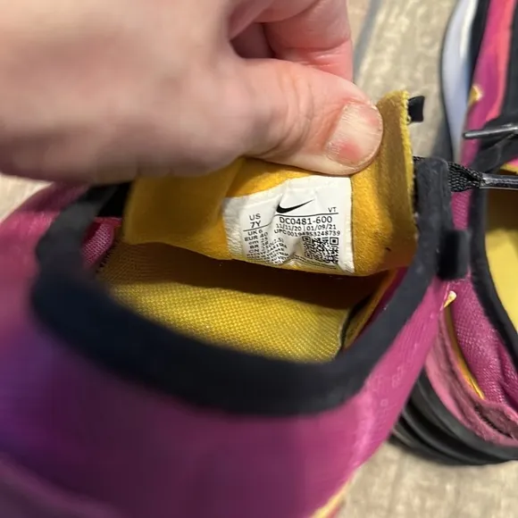 Nike Kids Fuchsia Waffle One‎ Athletic Shoes