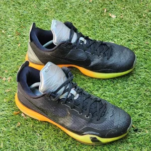 NIKE KOBE 10 - Mens Sneakers - SIZE 10 ***No Insoles ***