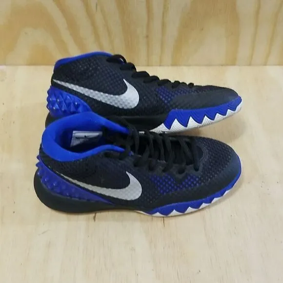 Nike Kyrie 1 Brotherhood Blue &amp; Black Athletic Shoes Wmn's sz 7 ( EU 37.5 )