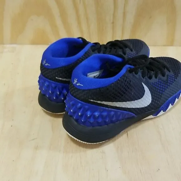 Nike Kyrie 1 Brotherhood Blue &amp; Black Athletic Shoes Wmn's sz 7 ( EU 37.5 )