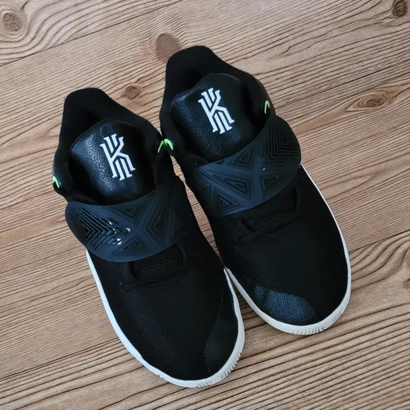Nike Kyrie Flytrap IIl Sneakers