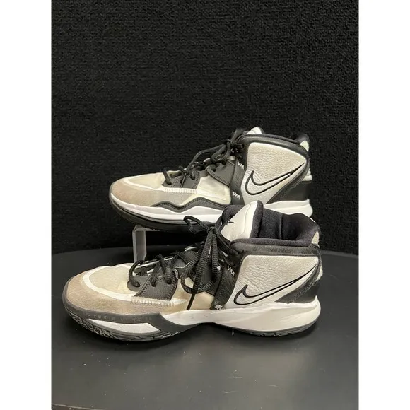 Nike Kyrie Infiniti‎ Size 8.5