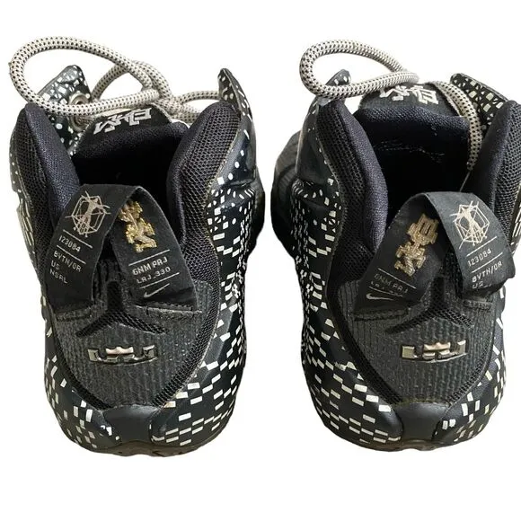 Nike LeBron 12 Black History Month 2015 Athletic Shoes Kids 4Y EU 36