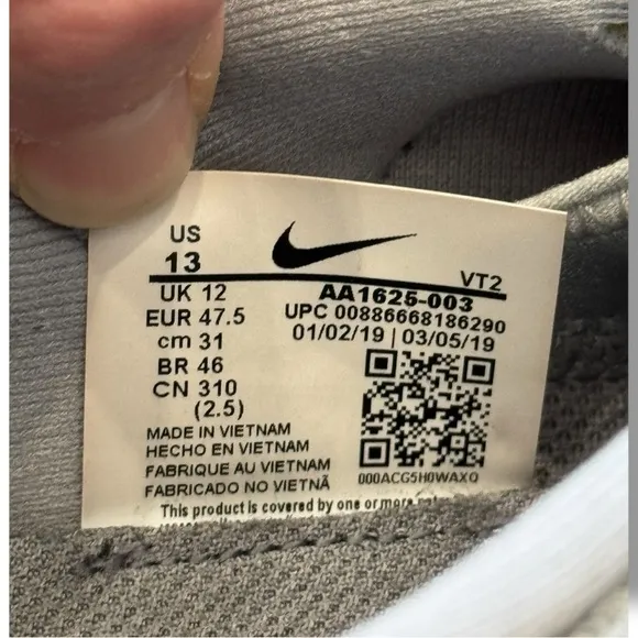 Nike Legend React Mens Athletic Shoes AA1625-003 Low Top Grey Men’s Size 13
