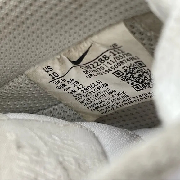 Nike Men’s Air Force 1 ‘07 Triple White Leather Shoes  CW2288-001- Size 10