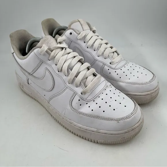 Nike Men’s Air Force 1 ‘07 Triple White Leather Shoes  CW2288-001- Size 10