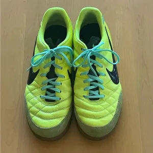 Nike Men's Athletic Shoes - Neon Green and Black