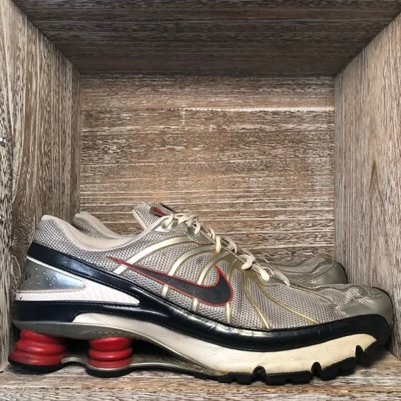 Nike Mens Shox Turbo VII Lace Up Athletic Shoes