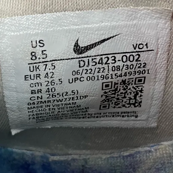 Nike Men’s Size 8.5 LeBron XX 20 ‘Nike Lifer’ Gray Athletic Basketball Shoes