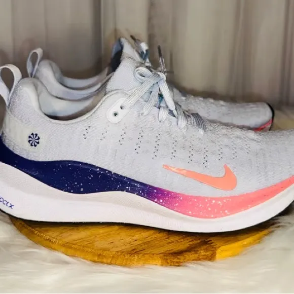 Nike React Infinity Run 4 Women's size 8 Grey Purple shoes