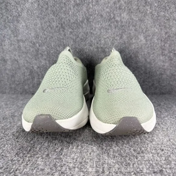 Nike Reina EasyOn Shoes Womens 9.5 Green Jade Slip On Athletic Sneakers