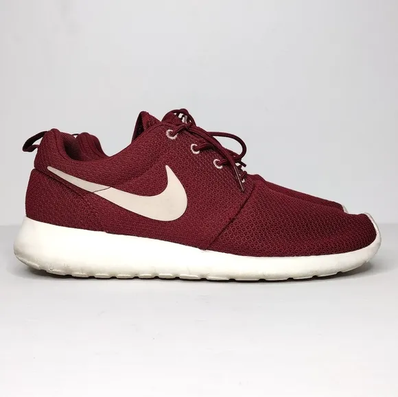Nike Roshe Maroon Athletic Shoes
