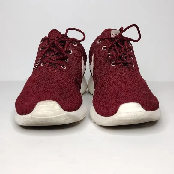Nike Roshe Maroon Athletic Shoes