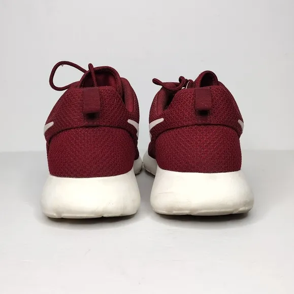 Nike Roshe Maroon Athletic Shoes