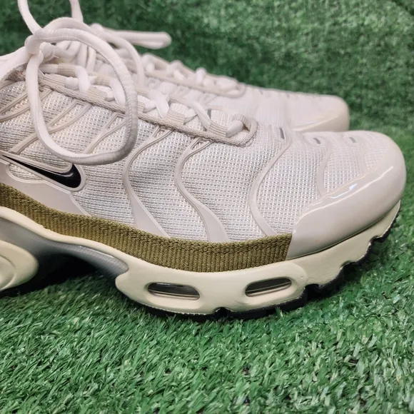 Nike Size 6.5Y Womens 8 Air Max Plus GS ‘Leopard’ DX9283-100 Athletic Shoes