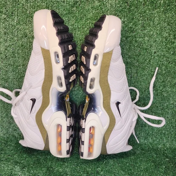 Nike Size 6.5Y Womens 8 Air Max Plus GS ‘Leopard’ DX9283-100 Athletic Shoes