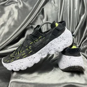Nike Space Hippie 04 Sneakers Mens Sz 11 Black/Black Volt-White Shoes CZ6398-010