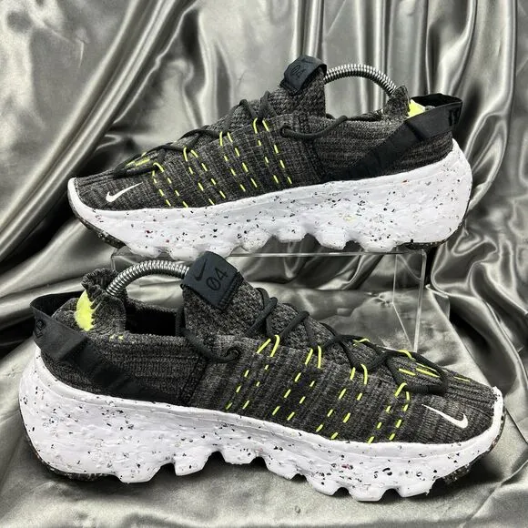 Nike Space Hippie 04 Sneakers Mens Sz 11 Black/Black Volt-White Shoes CZ6398-010