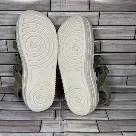 Nike Women's Green Icon Classic Platform Sandal DH0224-301 Shoe Size 10 NEW
