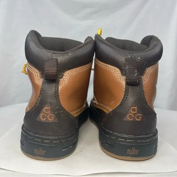 Nike Woodside ACG Hiking Boots Waterproof 415079-200 Brown Youth Boys Size 2​