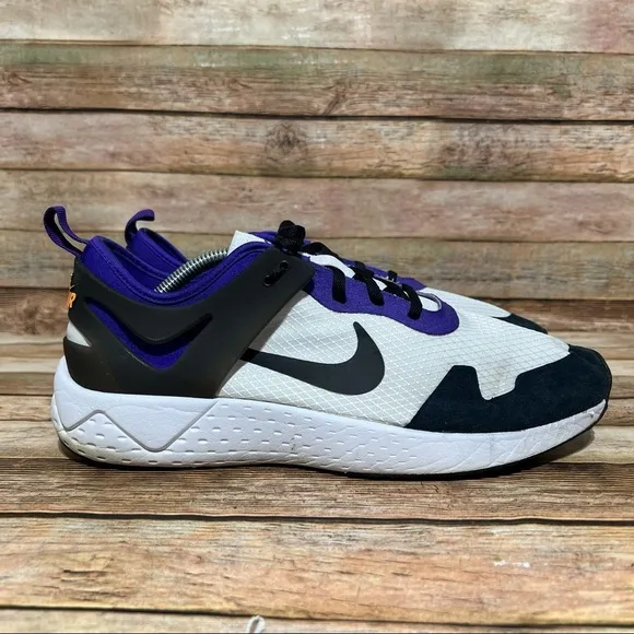 Nike Zoom Lite QS Athletic Shoes