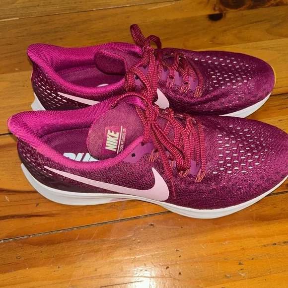 Nike Zoom Pegasus 35 Women's Running Shoes Size 9